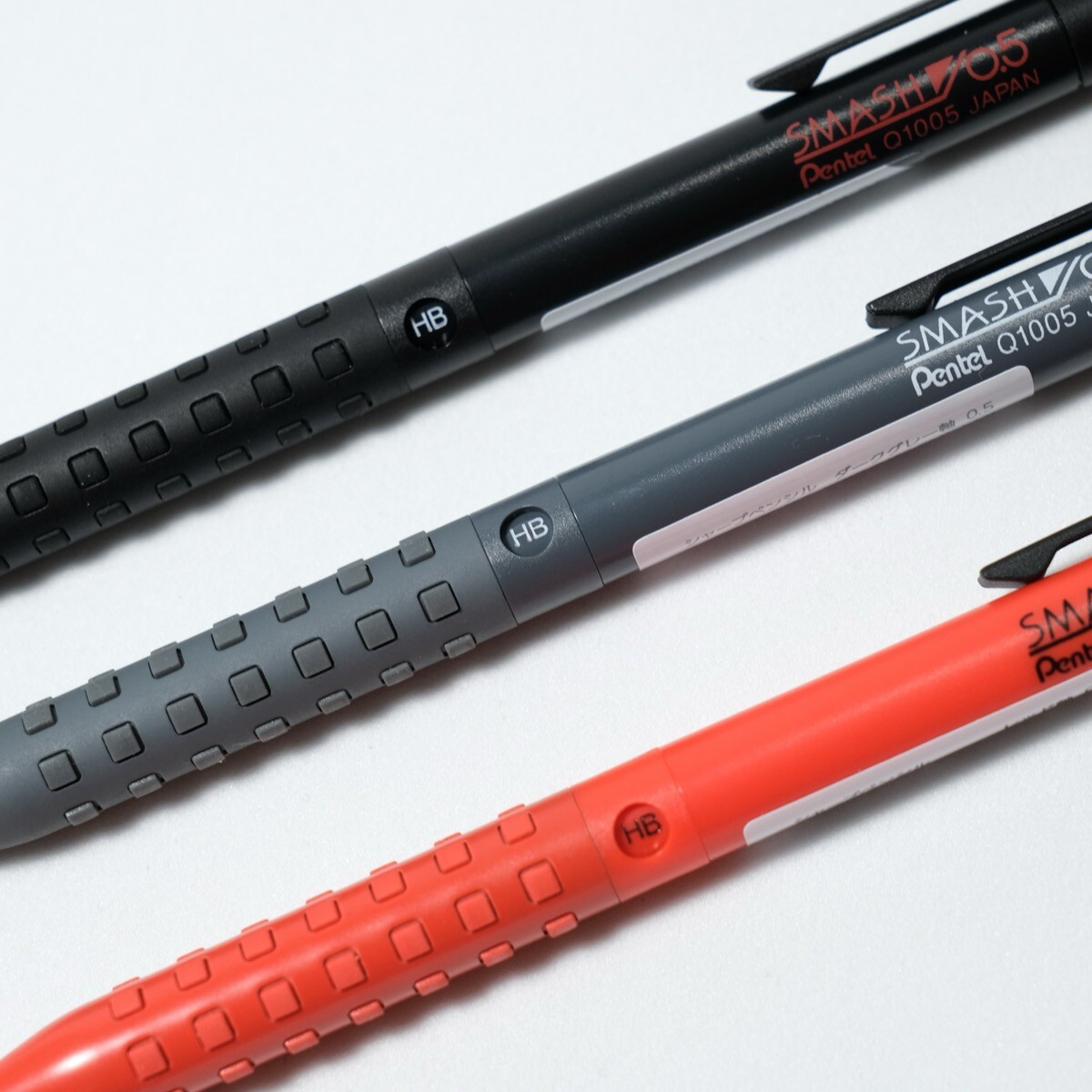 Pentel SMASH Q1005 中間部分放大