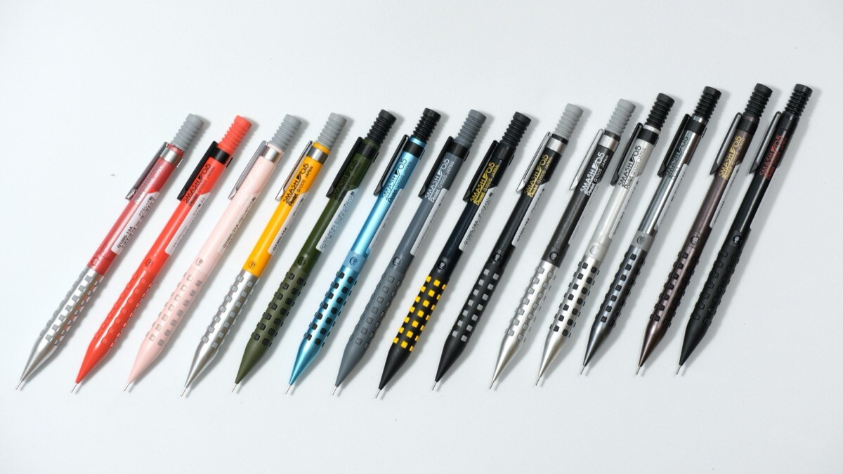  Pentel SMASH Q1005 的各種限定款式。