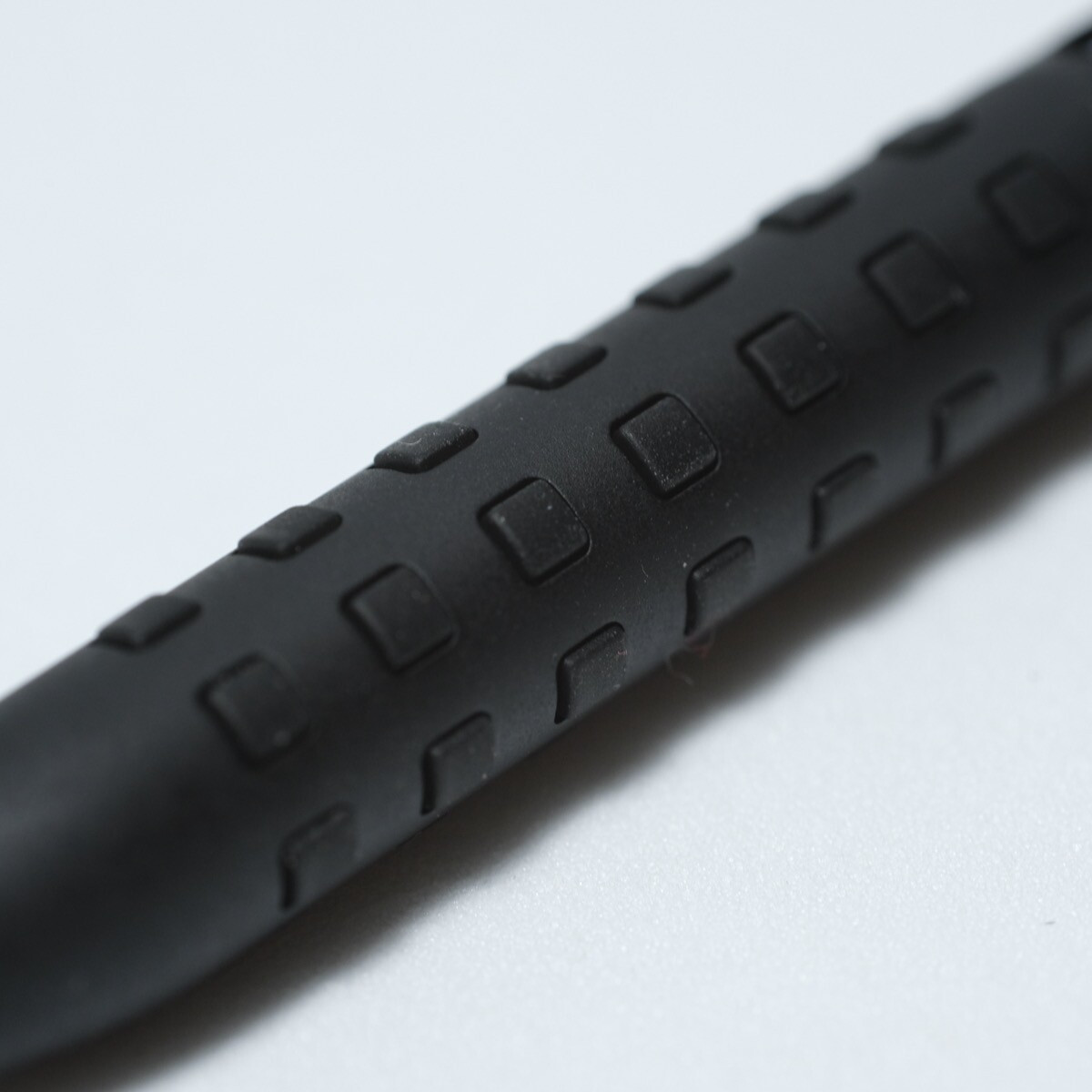  Pentel SMASH Q1005 握位點點微距