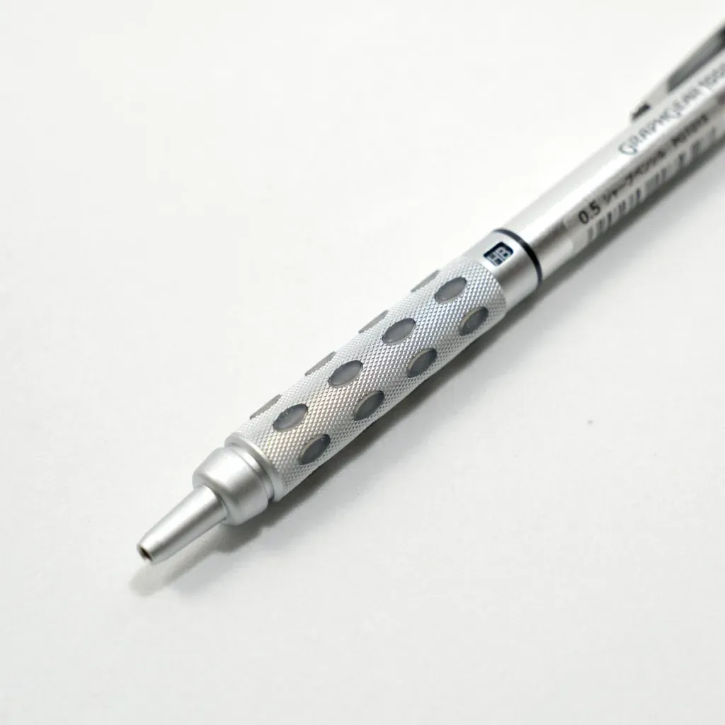 經典自動鉛筆推薦-Pentel GRAPHGEAR 1000護套收起